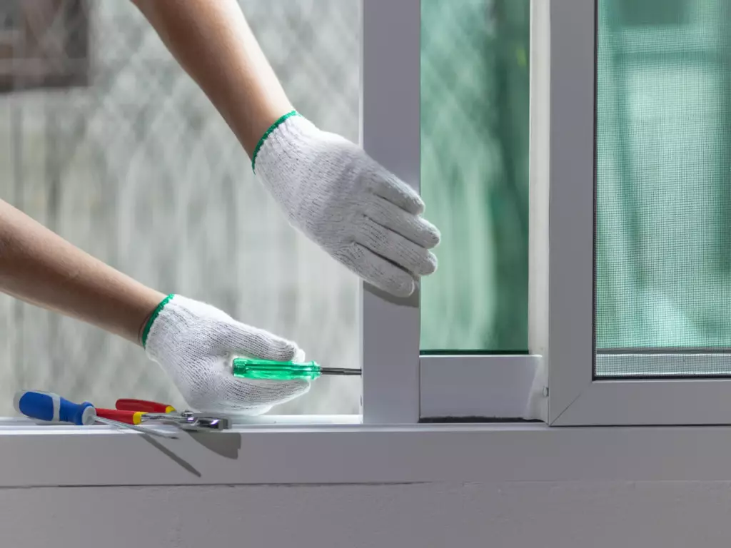 Glass replacement in aluminum windows