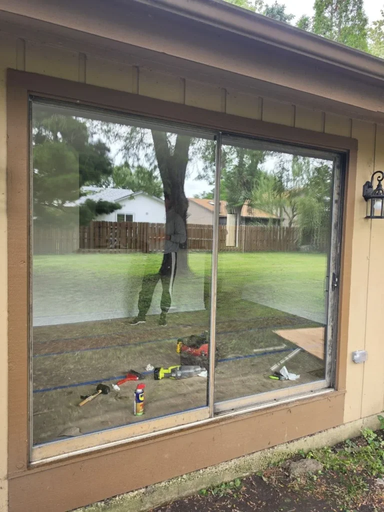 Sliding patio door glass replacement project in Roselle IL