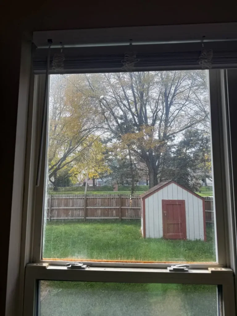 Cracked glass unit replacement Naperville