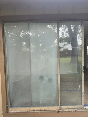 Sliding patio door glass replacement project in Roselle IL